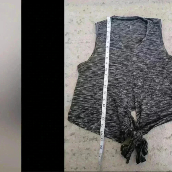 Zyia Active Women’s Black and Gray Mint Infinity Front Tie Cropped Tank M - Picture 14 of 14